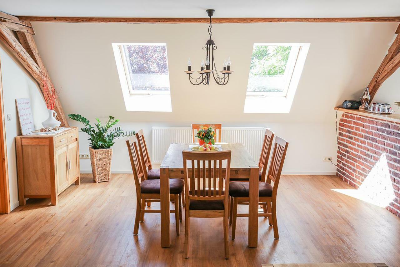 Ferienwohnung Im Schlossgarten Herbsleben エクステリア 写真