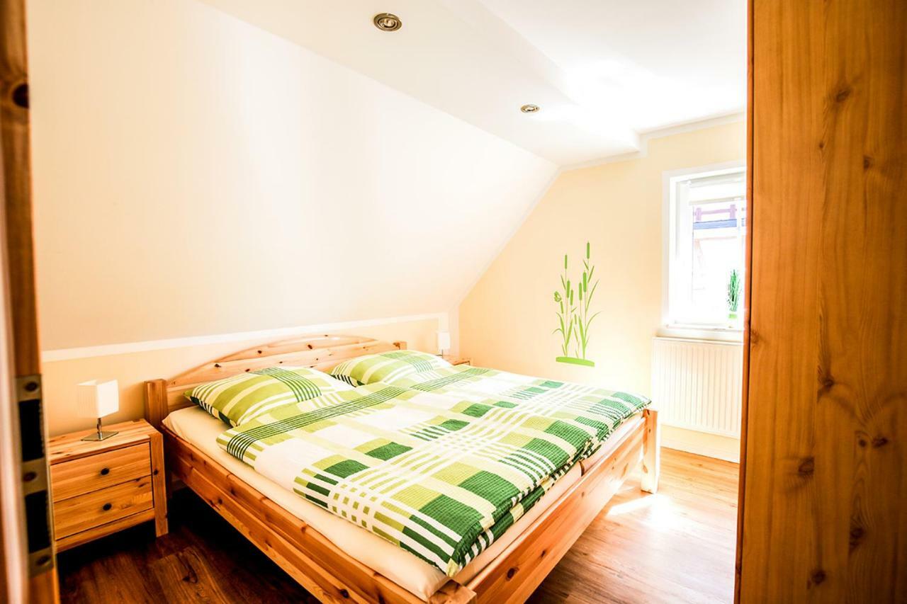 Ferienwohnung Im Schlossgarten Herbsleben エクステリア 写真