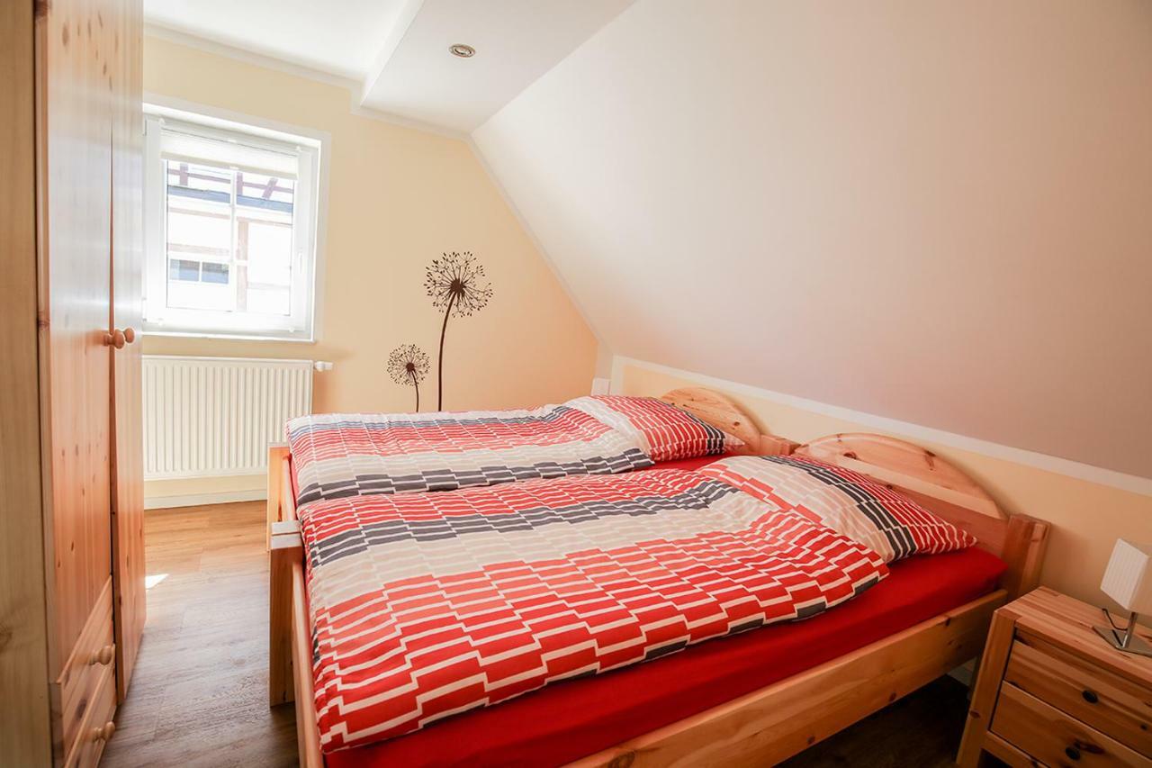 Ferienwohnung Im Schlossgarten Herbsleben エクステリア 写真